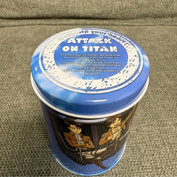 2/$10 3/$12 [New] Attack on Titan Tin 進撃の巨人 Shingeki no Kyojin Levi - Picture 6 of 7